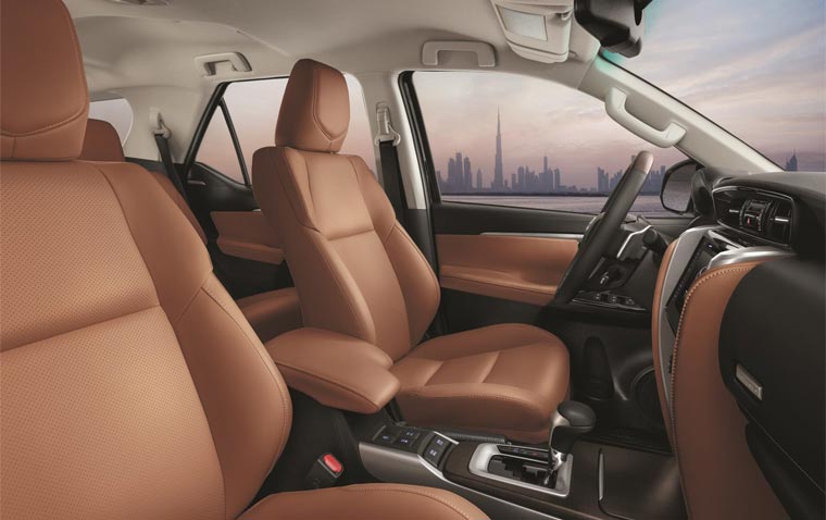 toyota-fortuner-2021-7-cho-8